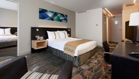 Holiday Inn Perth City Centre, An IHG Hotel - Rental Cars 21