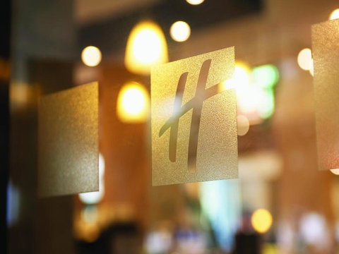 Holiday Inn Perth City Centre, An IHG Hotel - Rental Cars 35