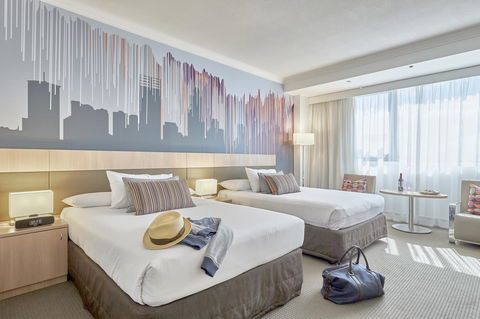 Mercure Perth - Rental Cars 1