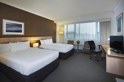 Mercure Perth - Rental Cars 9