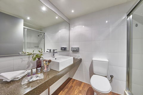 Mercure Perth - Rental Cars 17