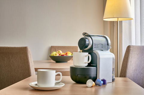 Mercure Perth - Rental Cars 8