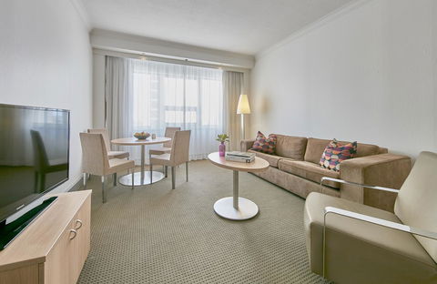 Mercure Perth - Rental Cars 11