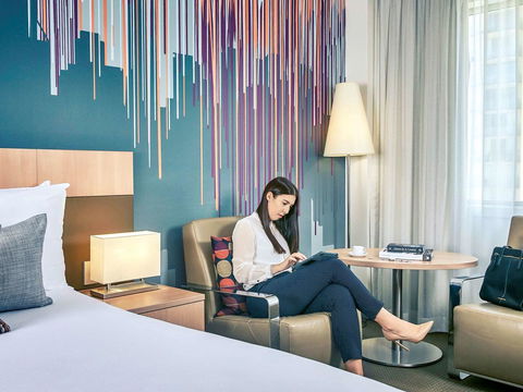 Mercure Perth - Rental Cars 43