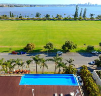 Crowne Plaza Perth - Rental Cars