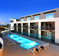 Bunbury Seaview Apartments - Rental Cars