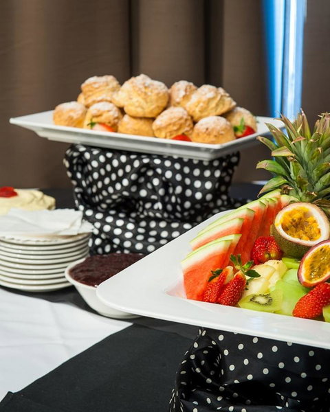 Metro Hotel Perth - Rental Cars 35