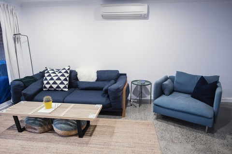 FortyTwo - Oceanside Retreat Busselton - Rental Cars 2