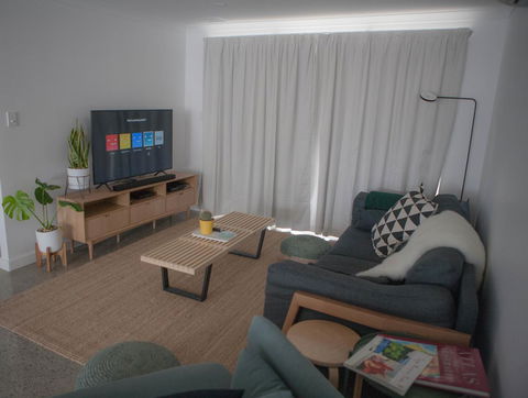 FortyTwo - Oceanside Retreat Busselton - Rental Cars 33