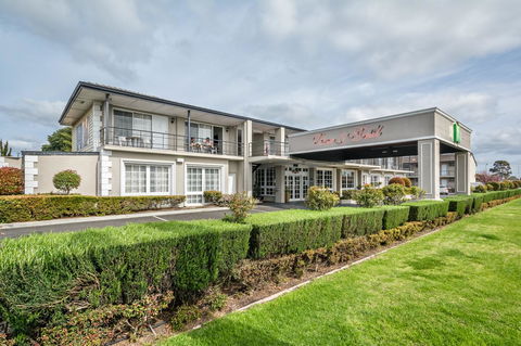 Ibis Styles Albany - Rental Cars 13
