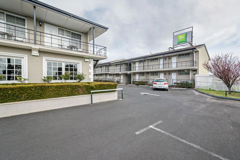 Ibis Styles Albany - Rental Cars 15