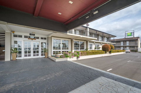 Ibis Styles Albany - Rental Cars 12