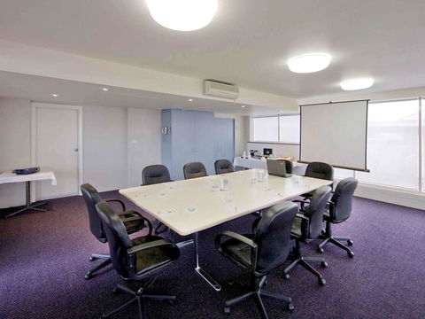 Ibis Styles Tamworth - Rental Cars 28