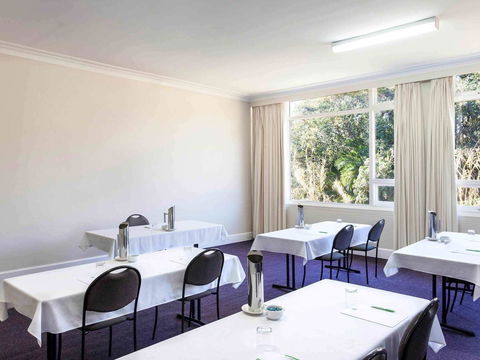Ibis Styles Tamworth - Rental Cars 37