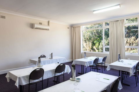 Ibis Styles Tamworth - Rental Cars 15