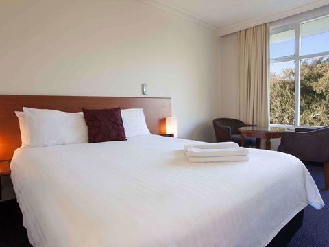 Ibis Styles Tamworth - Rental Cars 34
