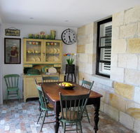 Apple Tree Cottage - Rental Cars