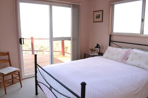 Bundle Hill Cottages - Rental Cars 27