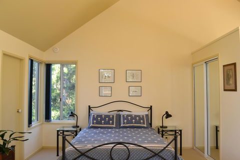 Bundle Hill Cottages - Rental Cars 39