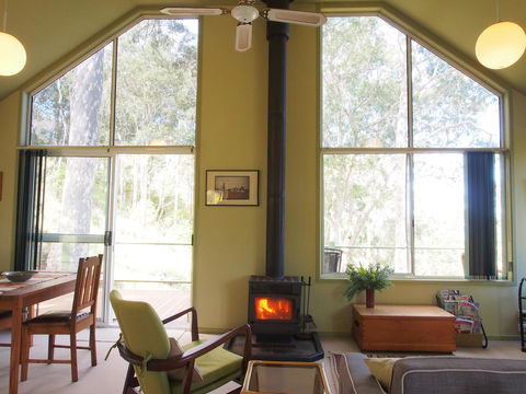 Bundle Hill Cottages - Rental Cars 13