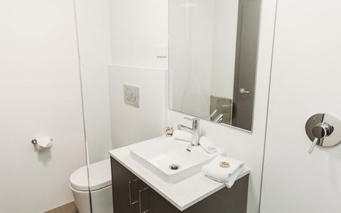 Coniston Hotel Wollongong - Rental Cars 7