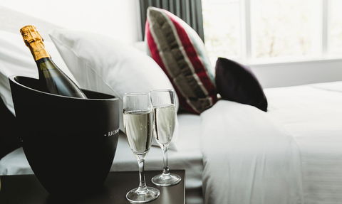 Coniston Hotel Wollongong - Rental Cars 8