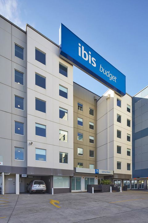 Ibis Budget Sydney Airport - Rental Cars 41
