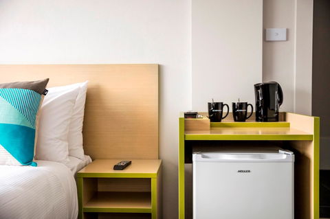 Nightcap At Caringbah Hotel - Rental Cars 29