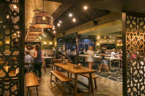 Nightcap At Caringbah Hotel - Rental Cars 8