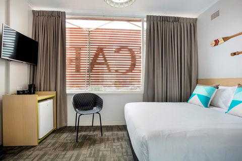 Nightcap At Caringbah Hotel - Rental Cars 11