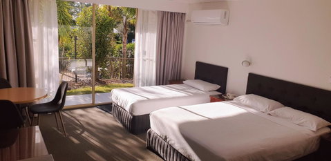 Marina Resort - Rental Cars 41