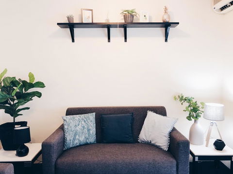 DD Apartments On Darling Harbour - Rental Cars 15