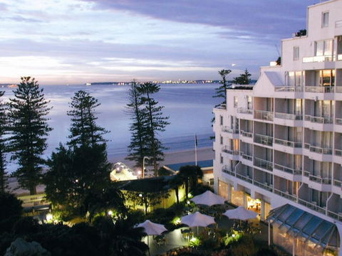 Novotel Sydney Brighton Beach - Rental Cars 7