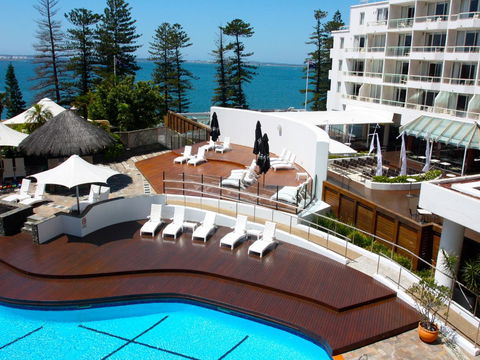 Novotel Sydney Brighton Beach - Rental Cars 3