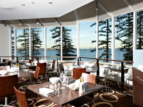 Novotel Sydney Brighton Beach - Rental Cars 29