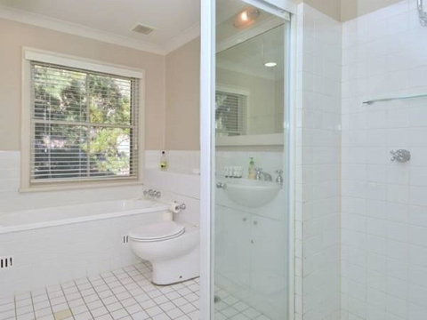 Villa 3br Chianti Villa Located Within Cypress Lakes Resort - Rental Cars 10