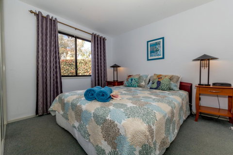 Condo 105 @ Horizons Golf Resort - Salamander Bay NSW - Rental Cars 9