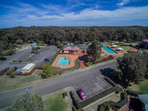 Condo 105 @ Horizons Golf Resort - Salamander Bay NSW - Rental Cars 25