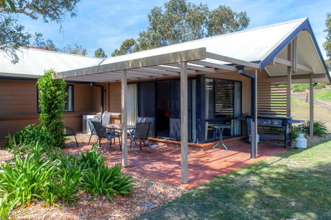 Condo 105 @ Horizons Golf Resort - Salamander Bay NSW - Rental Cars 2