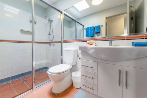 Condo 105 @ Horizons Golf Resort - Salamander Bay NSW - Rental Cars 17