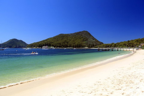 Condo 105 @ Horizons Golf Resort - Salamander Bay NSW - Rental Cars 1