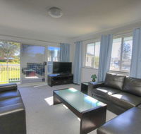 45 Wharf Street - Whole House - Rental Cars