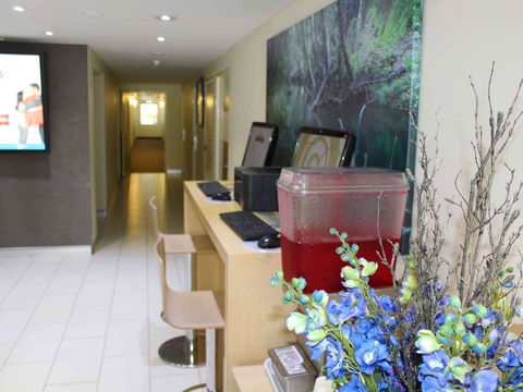 Ibis Newcastle - Rental Cars 42
