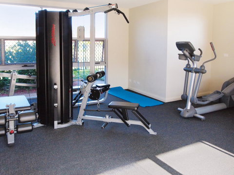 Oaks Port Stephens Pacific Blue Resort - Rental Cars 9