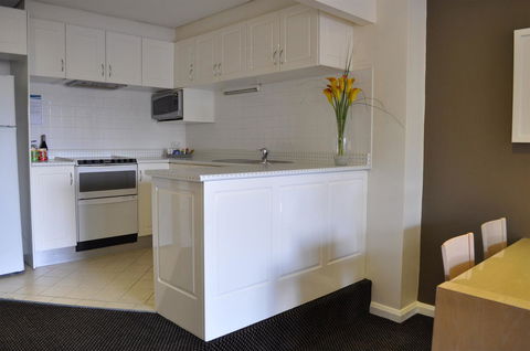 Coogee Sands Hotel & Apartments - Rental Cars 34