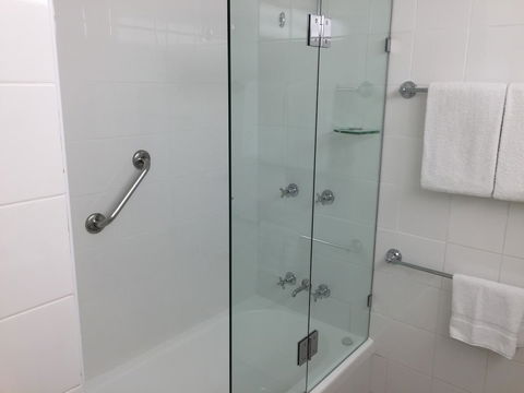 Coogee Sands Hotel & Apartments - Rental Cars 15