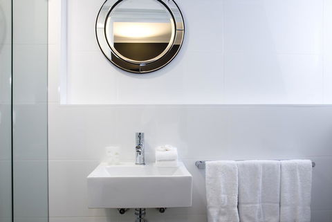 Hotel Challis Potts Point - Rental Cars 7
