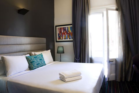 Hotel Challis Potts Point - Rental Cars 23