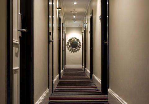 Hotel Challis Potts Point - Rental Cars 13