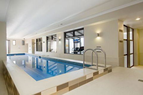 The Grace Hotel - Rental Cars 11